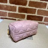 Designer Gucci GG Matelassé beauty 726047 case Bag