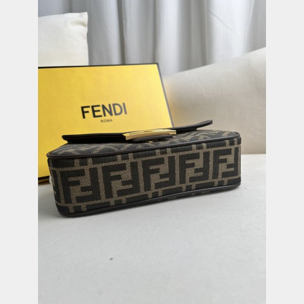 Best FENDI Iconic Baguette FF logo Luxury HANDBAG