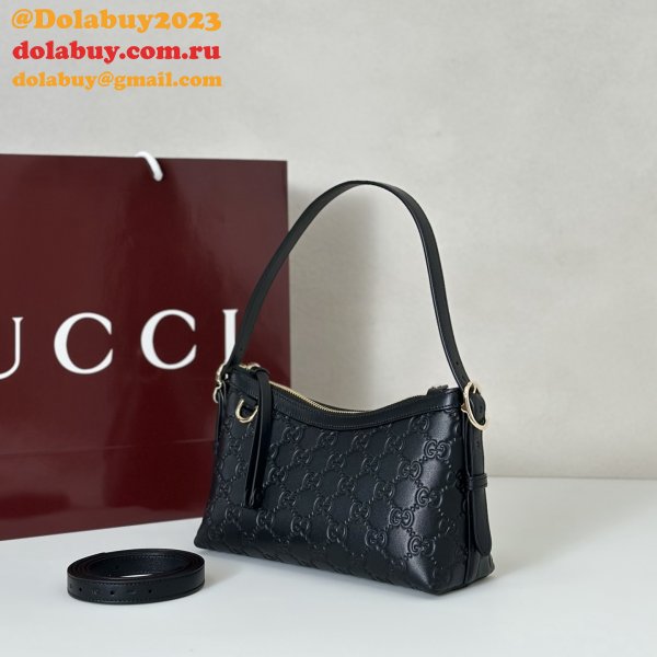 Gucci GG Emblem Small Shoulder Best 847450 Bag