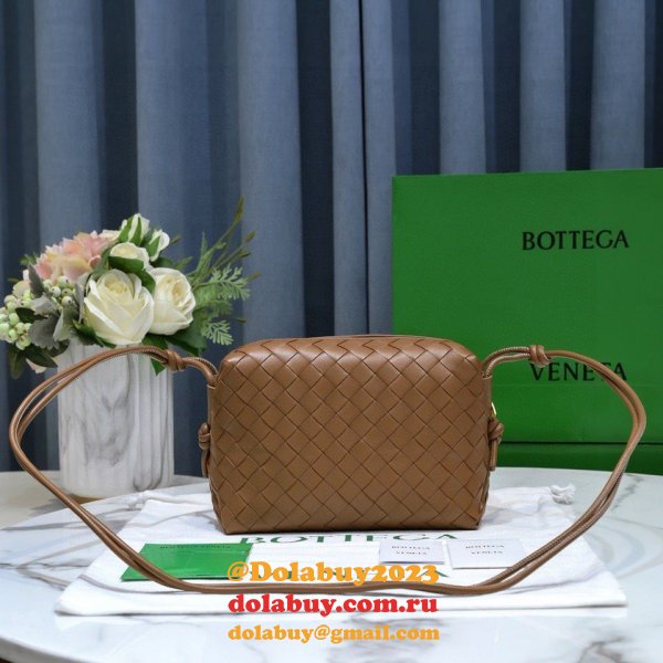 BEST Bottega Veneta Loop Camera Perfect bag 22cm