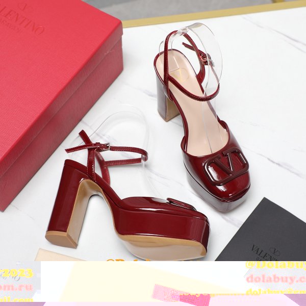 Luxury Valentino Garavani Fashion women shoes