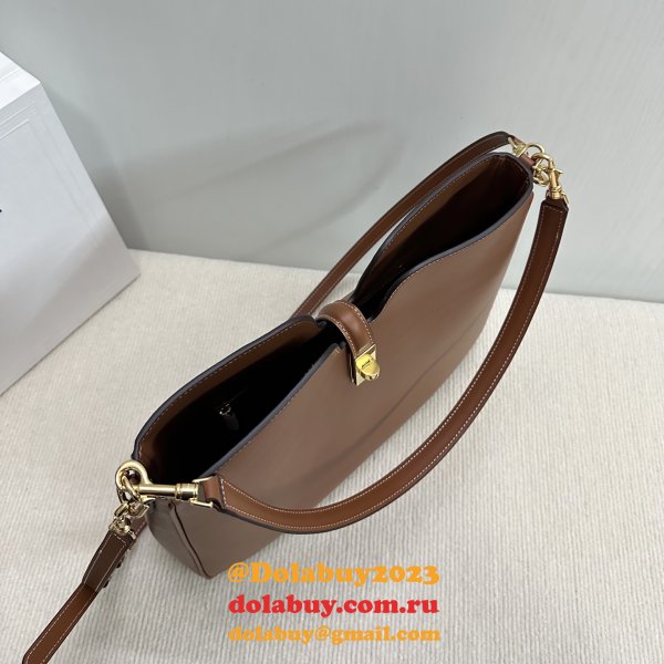 Celine MEDIUM CAMILLE 16 SOFT BAG IN SMOOTH CALFSKIN
