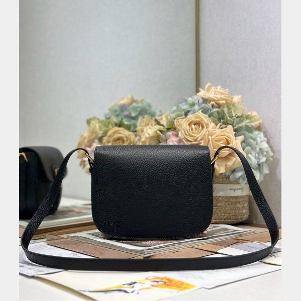 Medium Dior Bobby Bag Grained Calfskin