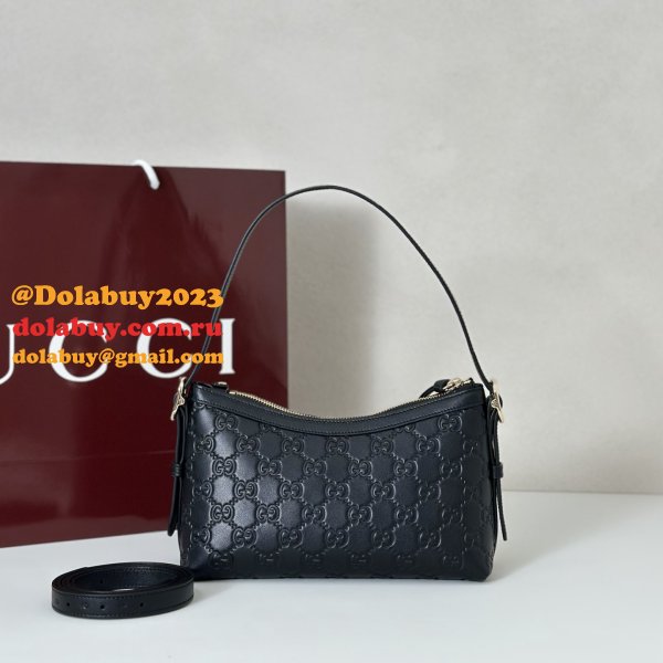 Gucci GG Emblem Small Shoulder Best 847450 Bag