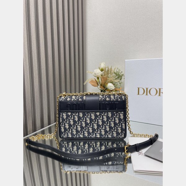 30 Montaigne Chain Bag Blue Dior Oblique Jacquard
