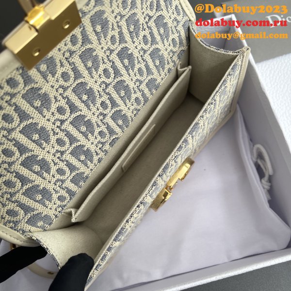 Top Dior 30 Montaigne East-West Bag with Chain