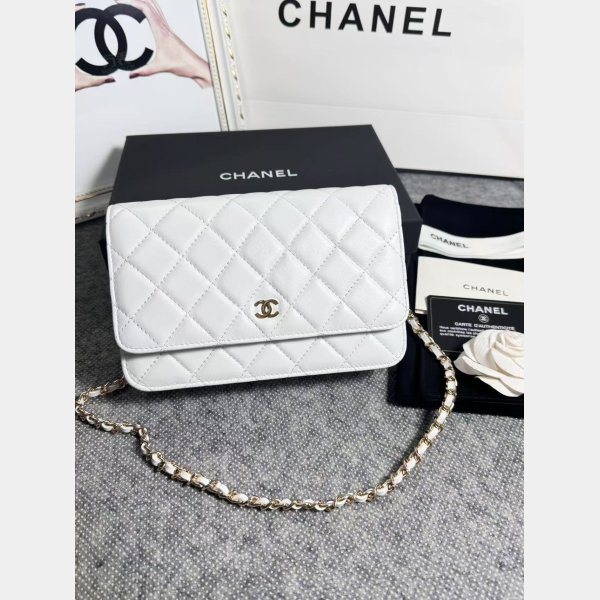 Top Quality WOC CHAIN BAG Lambskin 19CM Handbag
