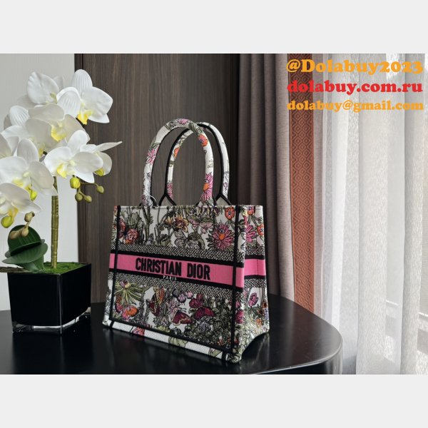 The Best Ways to Buy Replica CD Book Tote Dior Bags