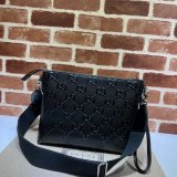 Designer Gucci Cheap 696009 GG embossed Black messenger bag